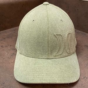 Hurley flexfit hat s/m light green